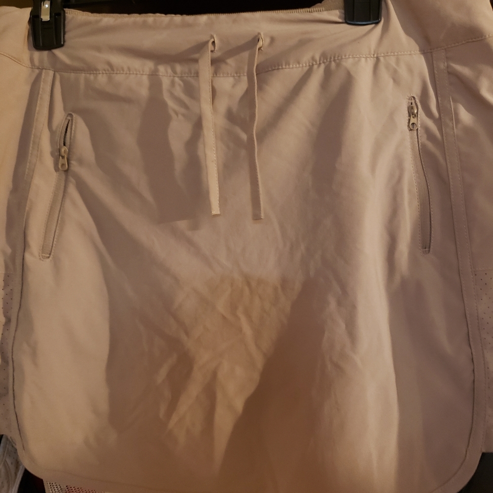 Magellan skort